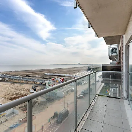 Pier View Coastal Getaway